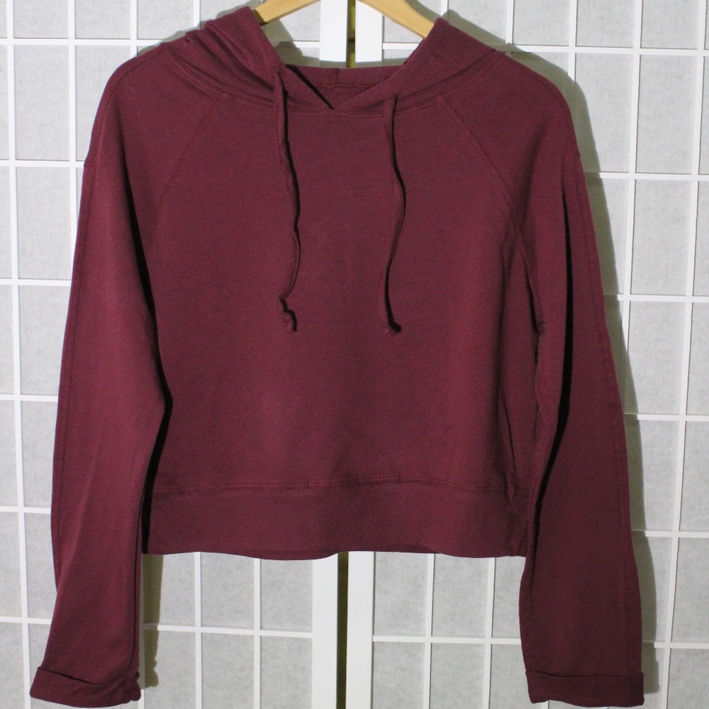 Women's cropped maroon hoodie (JM11P)